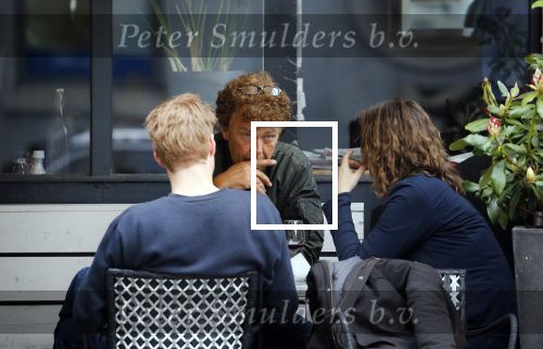 Amsterdam 22 mei 2015    
Derk Bolt met kennisen op terras.