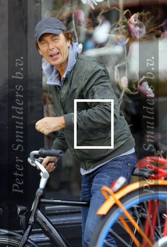 Amsterdam 26 mei 2015   
Derk Bolt op de fiets in amsterdam zuid