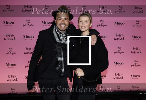 Amsterdam 7 maart 2024
Opening expositie Robbie Williams in het Moco museum. Dinand Woesthoff met zijn vrouw Lucy