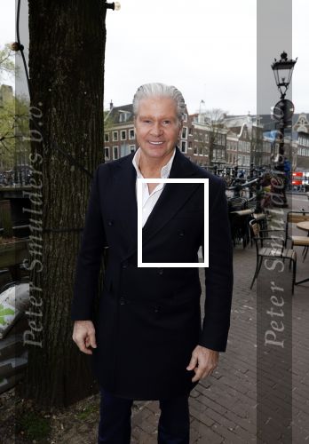 Amsterdam 21 maart 2024
Cd presentatie Billy Dans in de Jordaan. Dries Roelvink