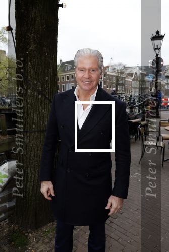 Amsterdam 21 maart 2024
Cd presentatie Billy Dans in de Jordaan. Dries Roelvink