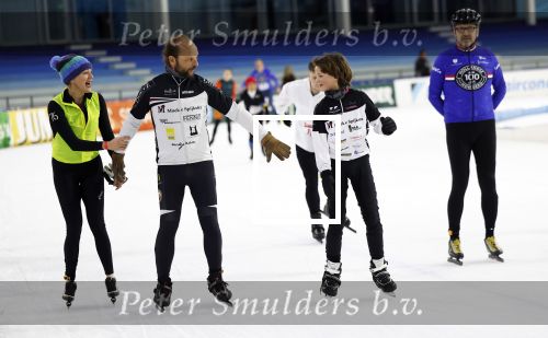 Heerenveen 24 maaart 2024
De hollandse 100 wordt dit jaar gereden in Thyalf . Aanwezig oa Prins Bernhard Prinses Annette Samuel v Vollenhoven Benjamin v Vollenhoven Prinses Margriet Mr Pieter v Vollenhoven Prins Maurits Lucas v Vollenhoven en  Prins Pieter Christiaan . Verder aanwezig Simon Keizer Bas Muijs (en vrouw) Marianne Timmer Benjamin Aslan Joy Beune Eduard Schaepman met zijn zoon en Rob Kamphues met vriendin.