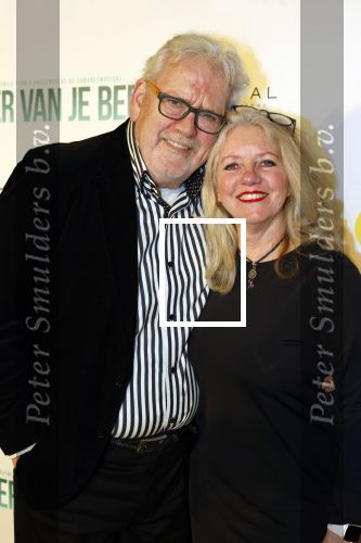 Den Bosch 23 maart 2024
Premiere ver van je bed in theater de Parade. Ernst daniel Smid met vriendin