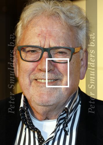 Den Bosch 23 maart 2024
Premiere ver van je bed in theater de Parade. Ernst daniel Smid met vriendin