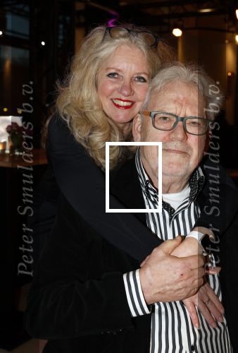 Den Bosch 23 maart 2024
Premiere ver van je bed in theater de Parade. Ernst daniel Smid met vriendin