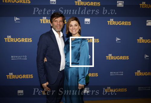 Rotterdam 13 maart 2024
Premiere de terugreis met oa Martin v Waardenberg en Leny Breederveld. Evi Hanssen en partner Kurt Loyens