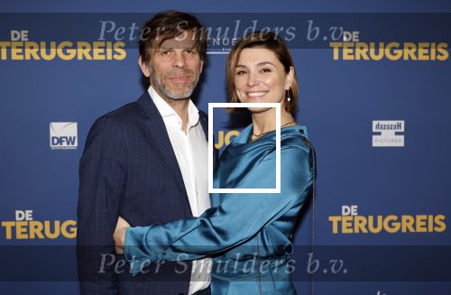 Rotterdam 13 maart 2024
Premiere de terugreis met oa Martin v Waardenberg en Leny Breederveld. Evi Hanssen en partner Kurt Loyens