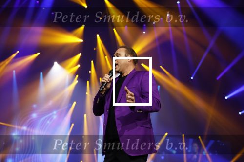 Amsterdam 8 maart 2024
Holland zingt Hazes in het ziggo dome met oa Jeoen v d Boom Andre Hazes Douwe Bob Samantha Steenwijk Jamai Looman en Frans Bauer .