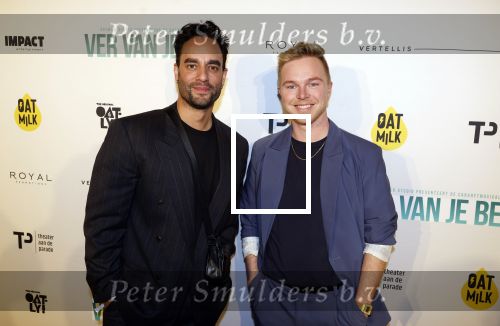 Den Bosch 23 maart 2024
Premiere ver van je bed in theater de Parade. freek Bartels met ....