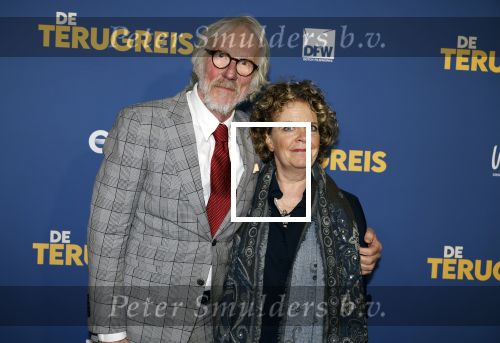 Rotterdam 13 maart 2024
Premiere de terugreis met oa Martin v Waardenberg en Leny Breederveld. Freek de Jonge en Brigitte Kaandorp