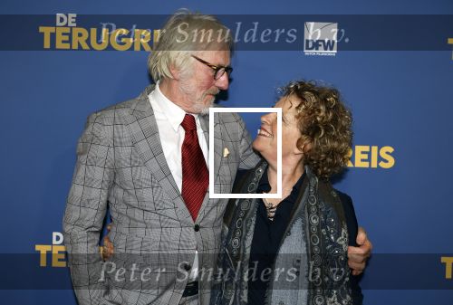 Rotterdam 13 maart 2024
Premiere de terugreis met oa Martin v Waardenberg en Leny Breederveld. Freek de Jonge en Brigitte Kaandorp