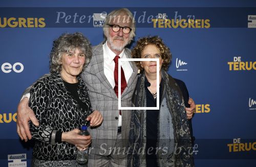 Rotterdam 13 maart 2024
Premiere de terugreis met oa Martin v Waardenberg en Leny Breederveld. Freek de Jonge met partner Hella en Brigitte Kaandorp