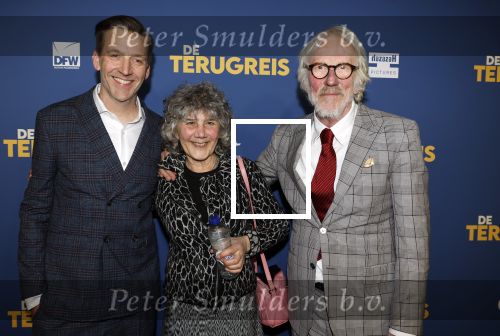Rotterdam 13 maart 2024
Premiere de terugreis met oa Martin v Waardenberg en Leny Breederveld. Freek de Jonge met partner Hella en hun zoon Jelle de Jong