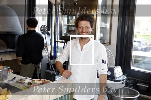 Amsterdam 19 maart 2024
Boekpresentatie Angelique Woudenberg in restaurant Breda. Freek v Noordwijk