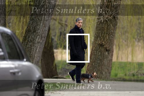 Amsterdam 9 maart 2024
Gerard Spong rijdt met zijn Rolls Royce naar het park om zijn hond uit te laten.