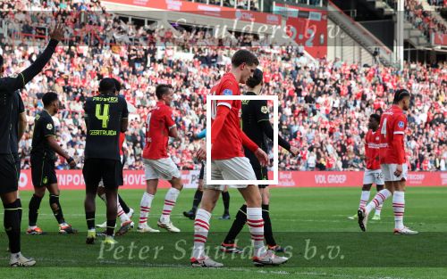 Eindhoven, 3 maart 2024 PSV-Feyenoord, eindstand 2-2 
Kompetitie Seizoen 2023-2024
Guus Til heeft 2-2 gescoord