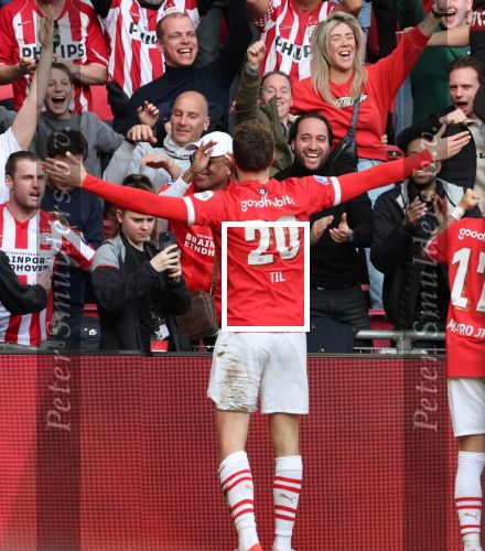 Eindhoven, 3 maart 2024 PSV-Feyenoord, eindstand 2-2 
Kompetitie Seizoen 2023-2024
Guus Til heeft 2-2 gescoord