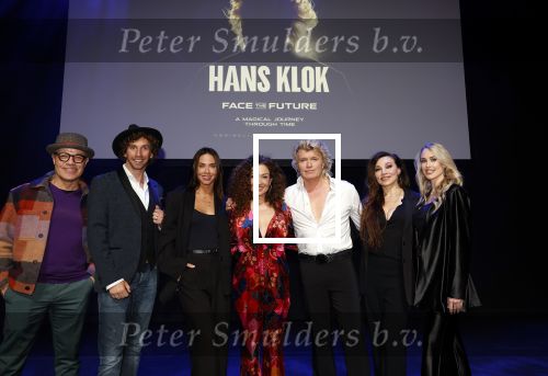 Amsterdam 14 maart 2024
Presentatie nieuwe show Hans Klok in Carre . Katja Schuurman doet presentatie. Hans Klok Stanley Burleson Jenily Wagenmakers  Zarina Potapova Katja Schuurman en Bo Yael Ufkes