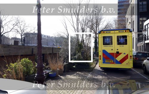 Amsterdam 7 maart 2024
Hans v d Togt wordt met de ambulance opgehaald bij zijn woonark / woonboot en daarna met loeiende sirenes naar het AMC gebracht.