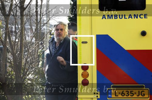Amsterdam 7 maart 2024
Hans v d Togt wordt met de ambulance opgehaald bij zijn woonark / woonboot en daarna met loeiende sirenes naar het AMC gebracht.