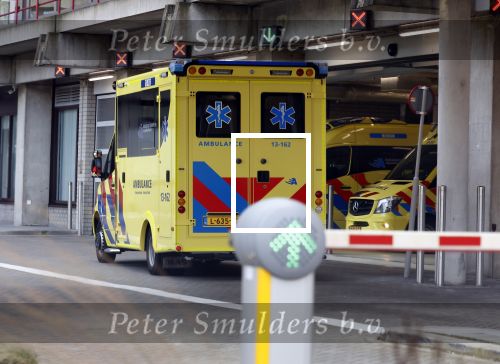 Amsterdam 7 maart 2024
Hans v d Togt wordt met de ambulance opgehaald bij zijn woonark / woonboot en daarna met loeiende sirenes naar het AMC gebracht.