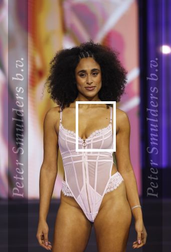 Amsterdam 5 maart 2024
Modeshow Hunkemoller in de westergasfabriek . Oa Loiza lamers loopt mee.