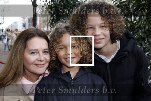 Amsterdam 27 maart 2024
Boekpresentatie Nino Wilkes in boom boom Chicago. Irene Avogadri met zoons