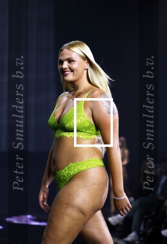 Amsterdam 5 maart 2024
Modeshow Hunkemoller in de westergasfabriek . Oa Loiza lamers loopt mee. Isadee Jansen