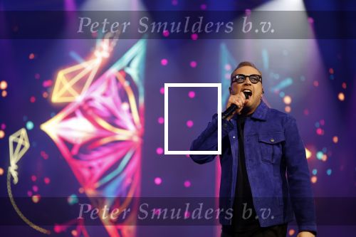 Amsterdam 8 maart 2024
Holland zingt Hazes in het ziggo dome met oa Jeoen v d Boom Andre Hazes Douwe Bob Samantha Steenwijk Jamai Looman en Frans Bauer .