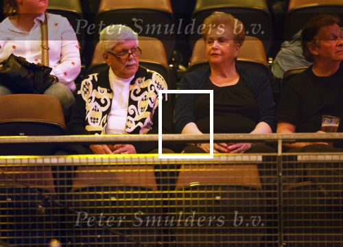 Amsterdam 8 maart 2024
Holland zingt Hazes in het ziggo dome met oa Jeoen v d Boom Andre Hazes Douwe Bob Samantha Steenwijk Jamai Looman en Frans Bauer . Jan v galen  ( Vader rachel Hazes)