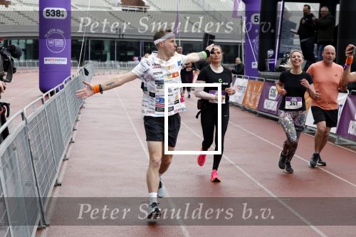 Amsterdam 16 maart 2024
Radio 538 run tbv het Prinses Maxima Centrum in het Olympisch stadion. Oa aanwezig 
Jeroen v Veen