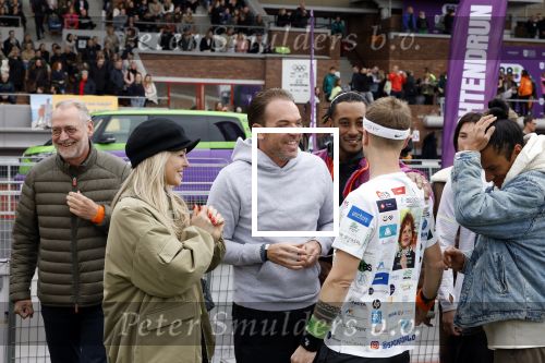Amsterdam 16 maart 2024
Radio 538 run tbv het Prinses Maxima Centrum in het Olympisch stadion. Oa aanwezig 
Jeroen v Veen Chantal Janzen en Robert Doornbos