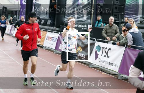 Amsterdam 16 maart 2024
Radio 538 run tbv het Prinses Maxima Centrum in het Olympisch stadion. Oa aanwezig 
Jeroen v Veen en Thomas v d Vlug
