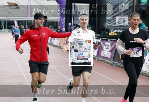 Amsterdam 16 maart 2024
Radio 538 run tbv het Prinses Maxima Centrum in het Olympisch stadion. Oa aanwezig 
Jeroen v Veen en Thomas v d Vlug