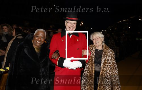 Amsterdam 10 maart 2024
Event alzheimer in het ziggo dome. Jetty Mathurin met een vriendin
