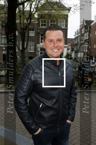 Amsterdam 21 maart 2024
Cd presentatie Billy Dans in de Jordaan. John West kwam met zijn vriendin