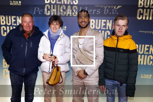 Amsterdam 4 maart 2024
Premiere Buenas Chicas in Tuschinski met oa Susan radder Noel v Kleef Britt Scholte Thijs Boermans Juvat westendorp Robin FringsFelice Poppeliers en Christina Zaragoza. Juvat westendorp met ouders en ...