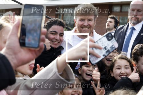 Badhoevedorp 15 maart 2024
Koning Willem Alexander en Koningin Maxima bij NL Doet in Badhoevedorp.