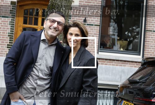 Amsterdam 23 maart 2024
Kristina Bozilovic met haar man Tamer op straat in Amsterdam zuid.