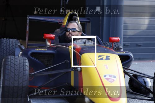 Zandvoort 8 maart 2024
Opnames beat the Pro met oa Glenn Helder Thomas Berge Andre Dongelmans Billy Dans Lavezzi Rutjes Nathan Rutjes en Dj Lafuente ( Job Smeltzer) . Bjorn Remmerswaal is de presentator . De opnames vinden plaats op het circuit Zandvoort.