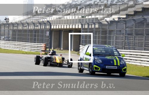 Zandvoort 8 maart 2024
Opnames beat the Pro met oa Glenn Helder Thomas Berge Andre Dongelmans Billy Dans Lavezzi Rutjes Nathan Rutjes en Dj Lafuente ( Job Smeltzer) . Bjorn Remmerswaal is de presentator . De opnames vinden plaats op het circuit Zandvoort.