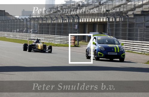 Zandvoort 8 maart 2024
Opnames beat the Pro met oa Glenn Helder Thomas Berge Andre Dongelmans Billy Dans Lavezzi Rutjes Nathan Rutjes en Dj Lafuente ( Job Smeltzer) . Bjorn Remmerswaal is de presentator . De opnames vinden plaats op het circuit Zandvoort.