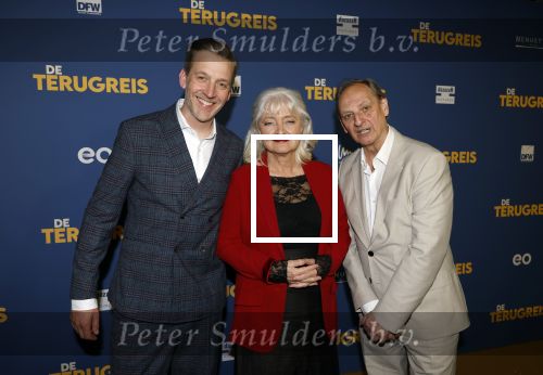 Rotterdam 13 maart 2024
Premiere de terugreis met oa Martin v Waardenberg en Leny Breederveld. Leny Breederveld en Martin van Waardenberg en regisseur Jelle de Jong