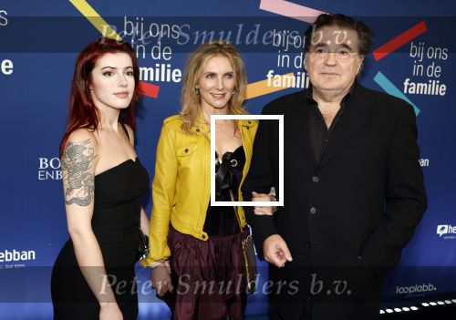 Amsterdam 15 maart 2024
Boekenbal in de stadschouwburg.  Leon de Winter met partner Jessica Durlacher en dochter