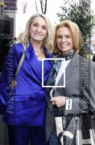 Amsterdam 27 maart 2024
Boekpresentatie Nino Wilkes in boom boom Chicago. leontine Ruiters kwam met een kennis