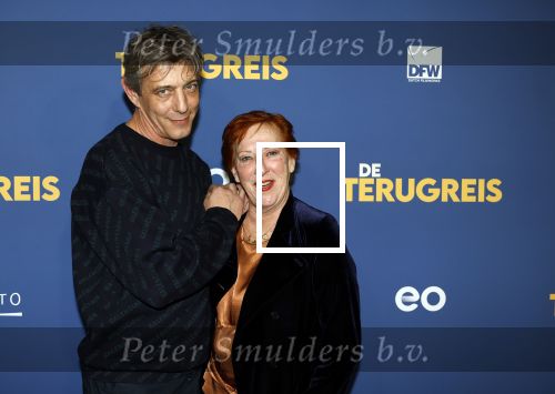 Rotterdam 13 maart 2024
Premiere de terugreis met oa Martin v Waardenberg en Leny Breederveld. Loes Luca en Art-Jan de Vries