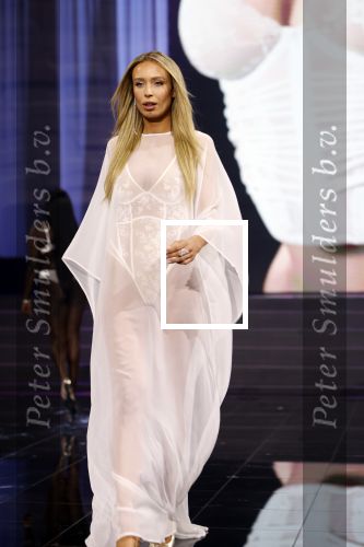 Amsterdam 5 maart 2024
Modeshow Hunkemoller in de westergasfabriek . Oa Loiza lamers loopt mee.