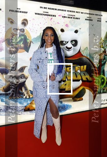 Amsterdam 10 maart 2024
Premiere Kung Fu Panda in de pathe Arena. Lucretia v d Vloot met man en dochter