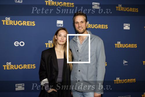 Rotterdam 13 maart 2024
Premiere de terugreis met oa Martin v Waardenberg en Leny Breederveld.Lykele Muus en partner Caro Derkx