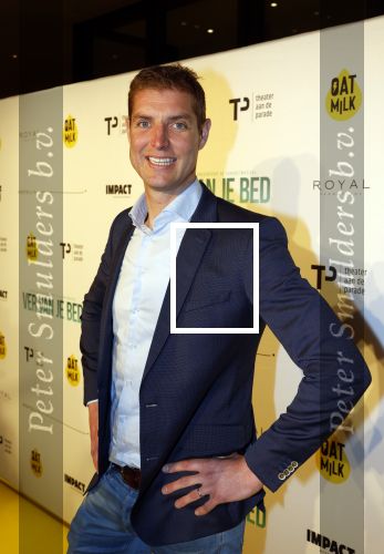 Den Bosch 23 maart 2024
Premiere ver van je bed in theater de Parade. Maarten v d Weijden met zijn vrouw
